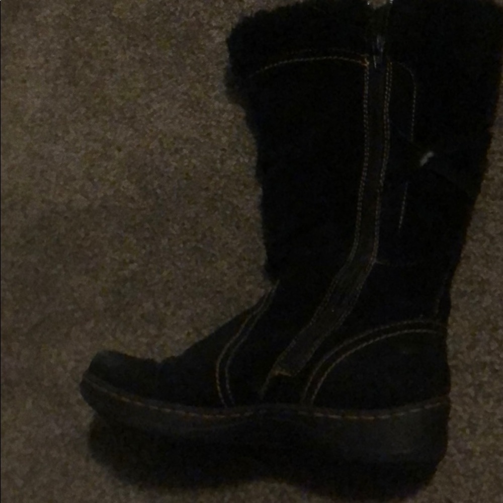 Boots - Picture 2 of 2